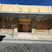 1104 Farragut St, Laredo, Texas 78040, 1 Room Rooms,2 BathroomsBathrooms,Commercial retail/office,For Sale,1104 Farragut St,20254935