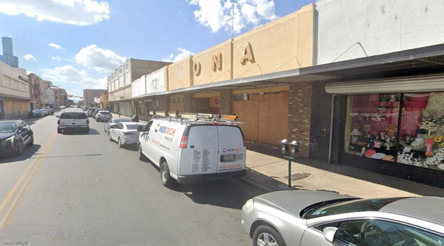 1104 Farragut St, Laredo, Texas 78040, 1 Room Rooms,2 BathroomsBathrooms,Commercial retail/office,For Sale,1104 Farragut St,20254935