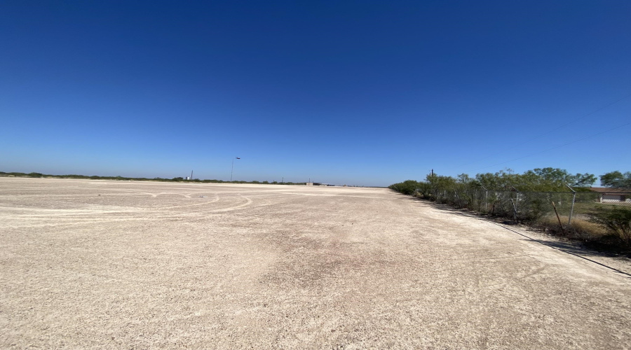 549 Garza Jones Ln., LAREDO, Texas 78045, ,Land,For Rent,549 Garza Jones Ln.,20254945