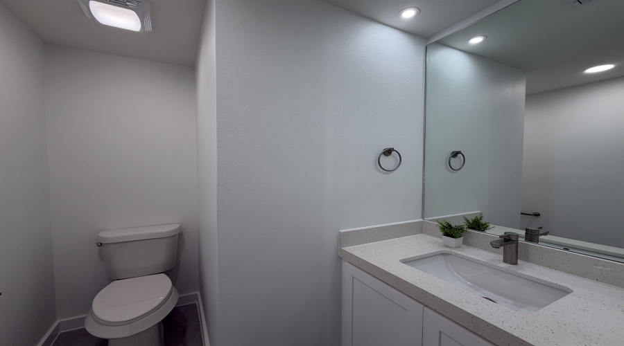 1110 Noyola Loop, Laredo, Texas 78046, 5 Bedrooms Bedrooms, 7 Rooms Rooms,2 BathroomsBathrooms,Residential,For Sale,1110 Noyola Loop,20254932