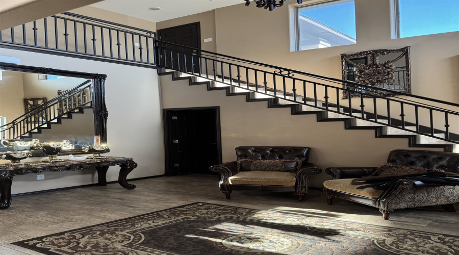 4227 Lorisa, Laredo, Texas 78046, 7 Bedrooms Bedrooms, 10 Rooms Rooms,3 BathroomsBathrooms,Residential,For Sale,4227 Lorisa,20254933