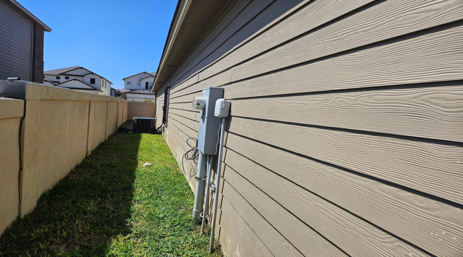 5516 Shorthorn Dr., Laredo, Texas 78045, 3 Bedrooms Bedrooms, 6 Rooms Rooms,2 BathroomsBathrooms,Residential,For Rent,5516 Shorthorn Dr.,20254934