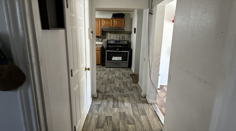 916 Guerrero St, Laredo, Texas 78043, 2 Bedrooms Bedrooms, 4 Rooms Rooms,1 BathroomBathrooms,Residential,For Sale,916 Guerrero St,20254938