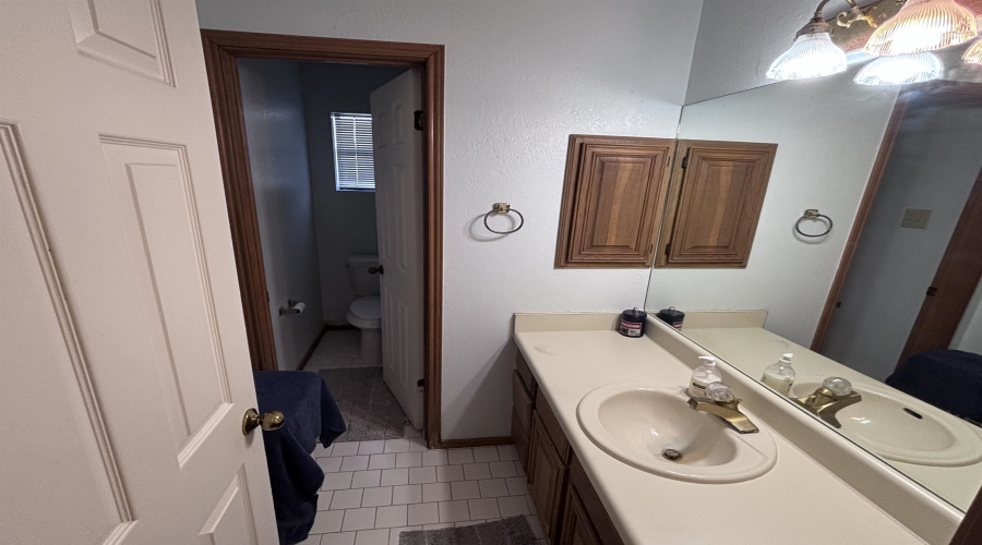 1235 St John Lp, Laredo, Texas 78045, 3 Bedrooms Bedrooms, 6 Rooms Rooms,3 BathroomsBathrooms,Residential,For Sale,1235 St John Lp,20254943