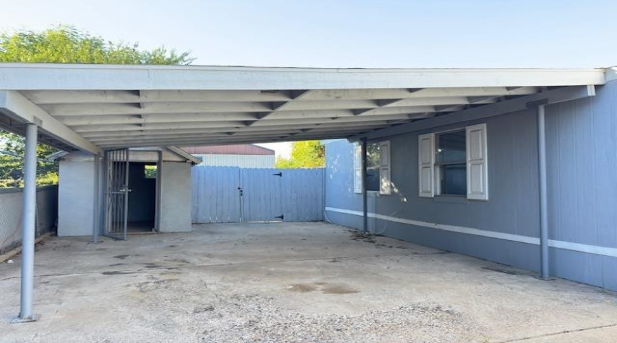 3509 Paradise Dr, Laredo, Texas 78046, 4 Bedrooms Bedrooms, 6 Rooms Rooms,2 BathroomsBathrooms,Residential,For Sale,3509 Paradise Dr,20254944