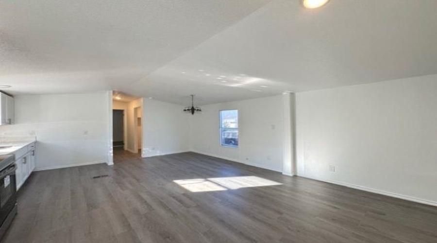 3509 Paradise Dr, Laredo, Texas 78046, 4 Bedrooms Bedrooms, 6 Rooms Rooms,2 BathroomsBathrooms,Residential,For Sale,3509 Paradise Dr,20254944