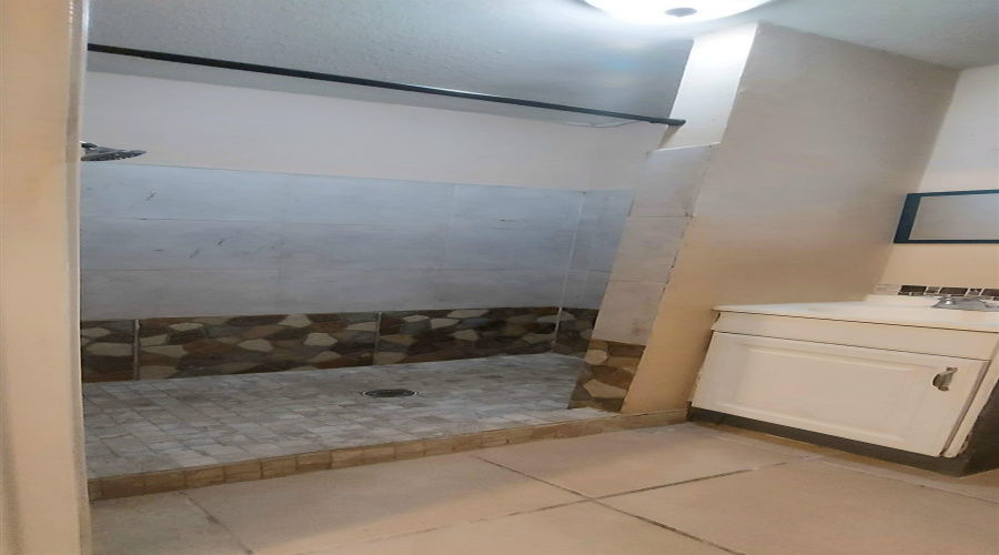 207 Arco Iris, Laredo, Texas 78043, 2 Bedrooms Bedrooms, 4 Rooms Rooms,1 BathroomBathrooms,Residential,For Rent,207 Arco Iris,20254946