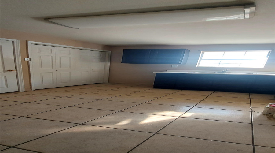 207 Arco Iris, Laredo, Texas 78043, 2 Bedrooms Bedrooms, 4 Rooms Rooms,1 BathroomBathrooms,Residential,For Rent,207 Arco Iris,20254946