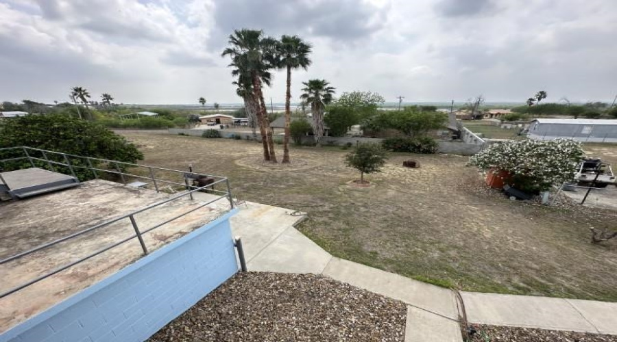 5205 Pascual Ln, Zapata, Texas 78076, 3 Bedrooms Bedrooms, 6 Rooms Rooms,3 BathroomsBathrooms,Residential,For Sale,5205 Pascual Ln,20254947