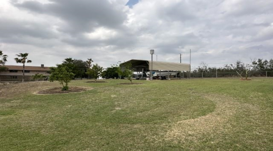 5205 Pascual Ln, Zapata, Texas 78076, 3 Bedrooms Bedrooms, 6 Rooms Rooms,3 BathroomsBathrooms,Residential,For Sale,5205 Pascual Ln,20254947