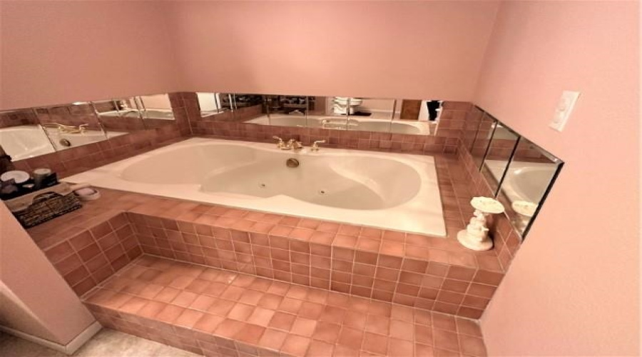 5205 Pascual Ln, Zapata, Texas 78076, 3 Bedrooms Bedrooms, 6 Rooms Rooms,3 BathroomsBathrooms,Residential,For Sale,5205 Pascual Ln,20254947