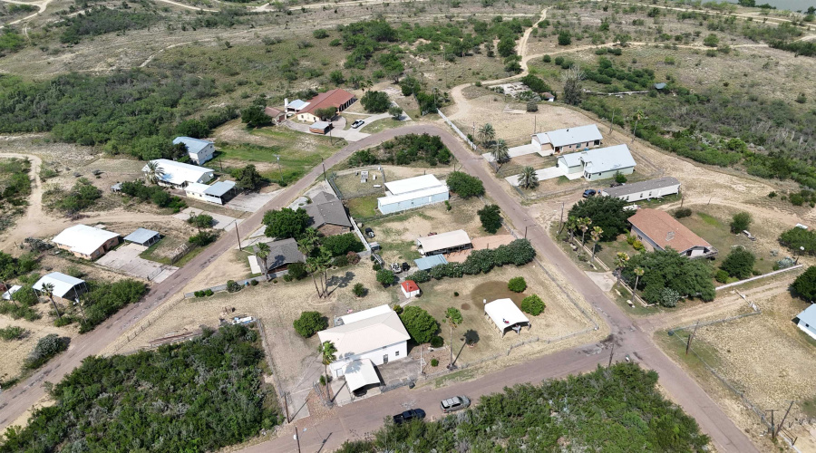 5205 Pascual Ln, Zapata, Texas 78076, 3 Bedrooms Bedrooms, 6 Rooms Rooms,3 BathroomsBathrooms,Residential,For Sale,5205 Pascual Ln,20254947