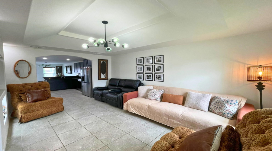 3712 Jorge Sosa, Laredo, Texas 78046, 3 Bedrooms Bedrooms, 5 Rooms Rooms,2 BathroomsBathrooms,Residential,For Sale,3712 Jorge Sosa,20253856