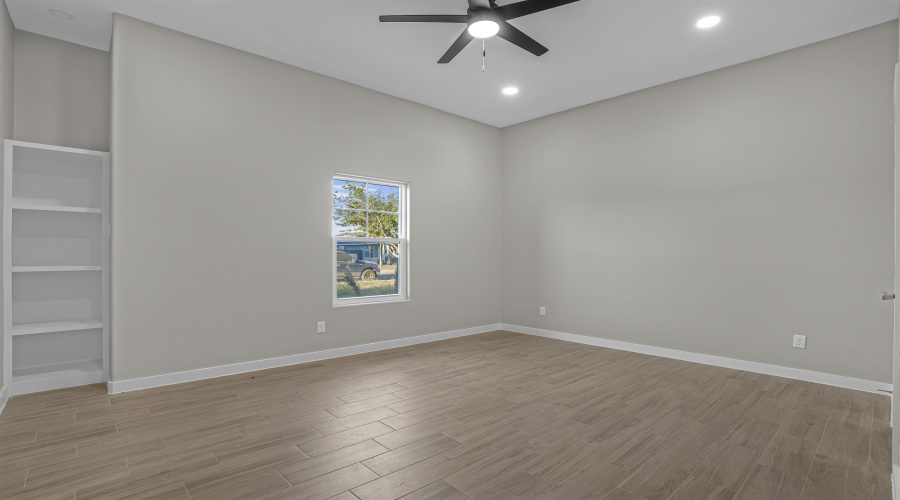 1405 Wilfrano Dr, LAREDO, Texas 78045, 3 Bedrooms Bedrooms, 5 Rooms Rooms,2 BathroomsBathrooms,Residential,For Sale,1405 Wilfrano Dr,20254949