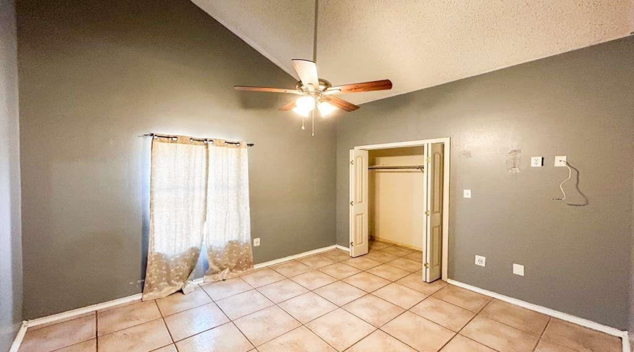 402 Prescott Lp, Laredo, Texas 78043, 3 Bedrooms Bedrooms, 6 Rooms Rooms,2 BathroomsBathrooms,Residential,For Rent,402 Prescott Lp,20254950