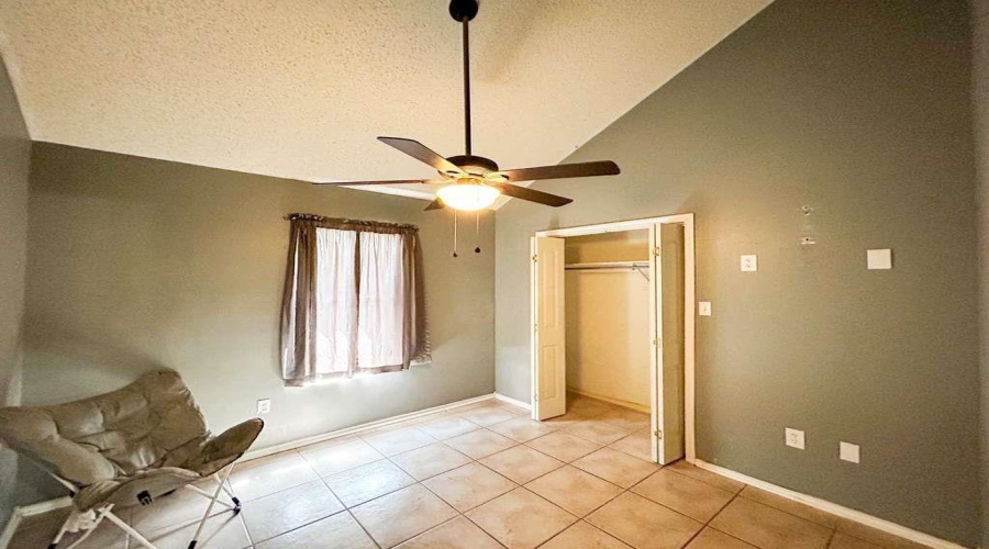 402 Prescott Lp, Laredo, Texas 78043, 3 Bedrooms Bedrooms, 6 Rooms Rooms,2 BathroomsBathrooms,Residential,For Rent,402 Prescott Lp,20254950