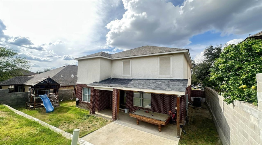 3118 Sundance Lp, Laredo, Texas 78045, 4 Bedrooms Bedrooms, 7 Rooms Rooms,2 BathroomsBathrooms,Residential,For Sale,3118 Sundance Lp,20254954