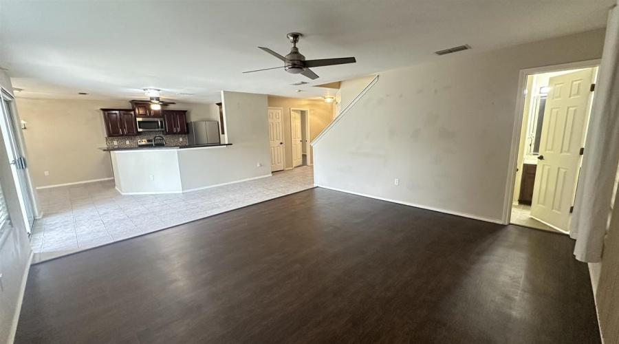 3118 Sundance Lp, Laredo, Texas 78045, 4 Bedrooms Bedrooms, 7 Rooms Rooms,2 BathroomsBathrooms,Residential,For Sale,3118 Sundance Lp,20254954