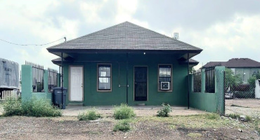 207 Arco Iris, Laredo, Texas 78043, 1 Bedroom Bedrooms, 3 Rooms Rooms,1 BathroomBathrooms,Residential,For Rent,207 Arco Iris,20254955 207 Arco Iris, Laredo, Texas 78043, 1 Bedroom Bedrooms, 3 Rooms Rooms,1 BathroomBathrooms,Residential,For Rent,207 Arco Iris,20254955