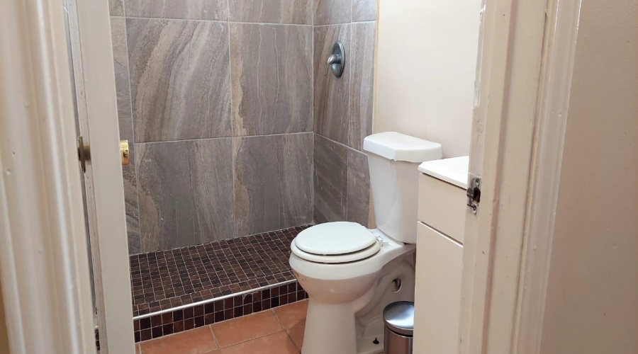 207 Arco Iris, Laredo, Texas 78043, 1 Bedroom Bedrooms, 3 Rooms Rooms,1 BathroomBathrooms,Residential,For Rent,207 Arco Iris,20254955