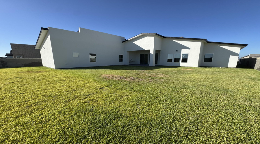 1505 Ocio Dr., Laredo, Texas 78045, 4 Bedrooms Bedrooms, 7 Rooms Rooms,4 BathroomsBathrooms,Residential,For Sale,1505 Ocio Dr.,20254958