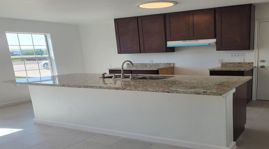 1206 Paseo De Danubio, Rio Bravo, Texas 78046, 3 Bedrooms Bedrooms, 5 Rooms Rooms,1 BathroomBathrooms,Residential,For Sale,1206 Paseo De Danubio,20254969