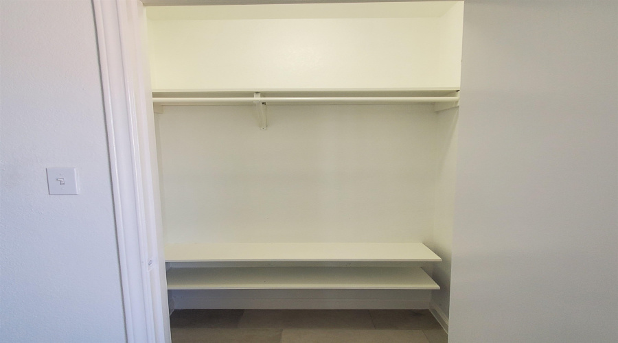 1206 Paseo De Danubio, Rio Bravo, Texas 78046, 3 Bedrooms Bedrooms, 5 Rooms Rooms,1 BathroomBathrooms,Residential,For Sale,1206 Paseo De Danubio,20254969