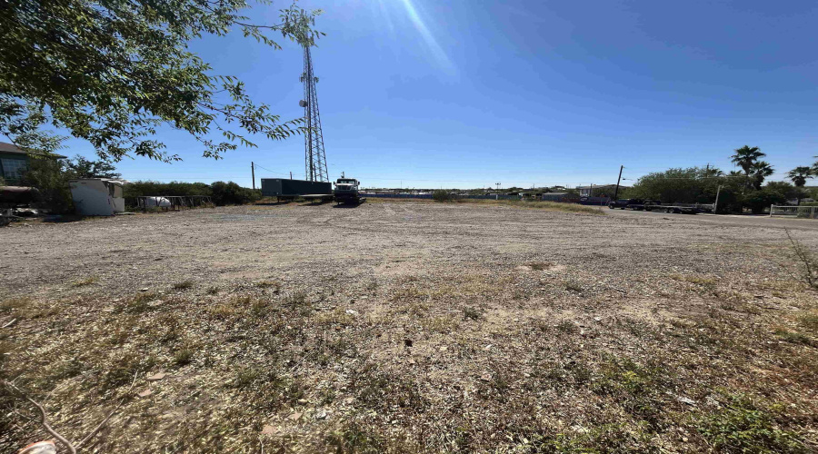 207 Arco Iris, Laredo, Texas 78043, ,Land,For Rent,207 Arco Iris,20254966