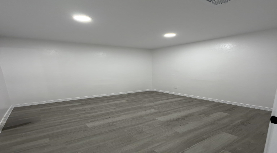 1515 Madison St, Laredo, Texas 78041, ,Multi-family,For Sale,1515 Madison St,20254964