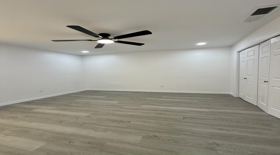 1515 Madison St, Laredo, Texas 78041, ,Multi-family,For Sale,1515 Madison St,20254964