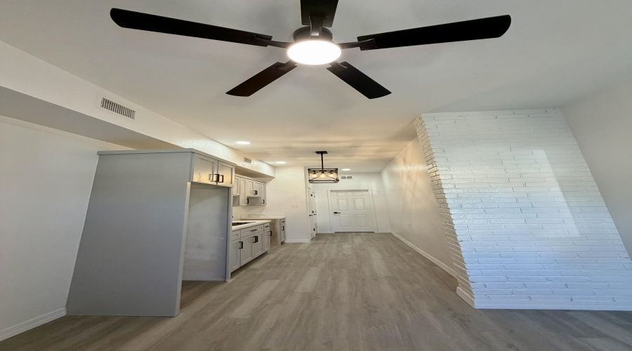 1515 Madison St, Laredo, Texas 78041, ,Multi-family,For Sale,1515 Madison St,20254964