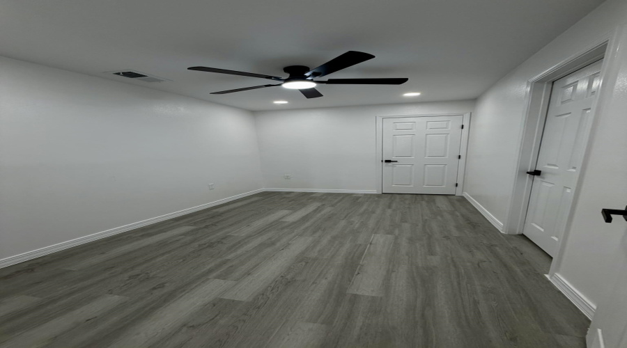 1515 Madison St, Laredo, Texas 78041, ,Multi-family,For Sale,1515 Madison St,20254964