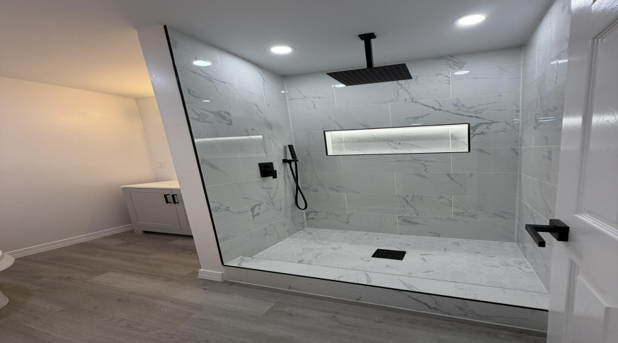 1515 Madison St, Laredo, Texas 78041, ,Multi-family,For Sale,1515 Madison St,20254964