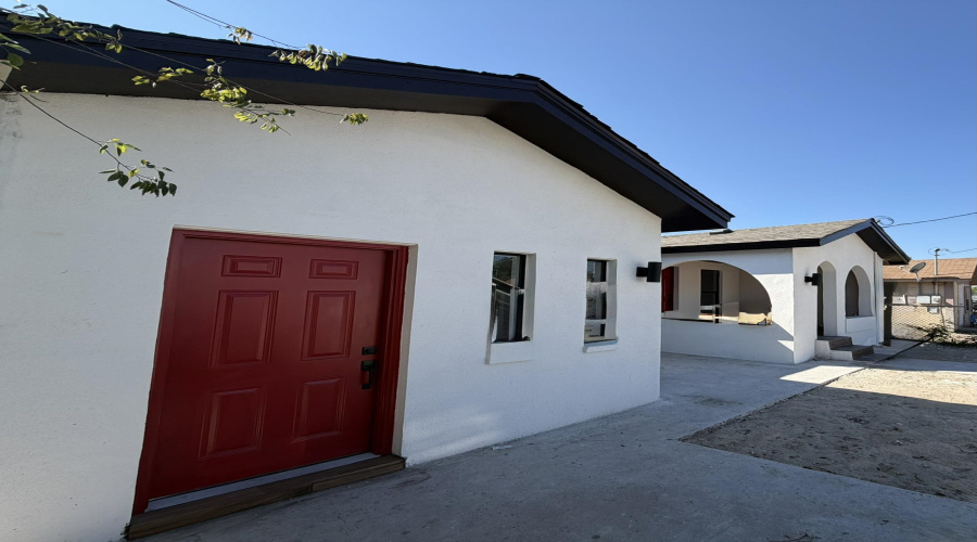 1515 Madison St, Laredo, Texas 78041, ,Multi-family,For Sale,1515 Madison St,20254964