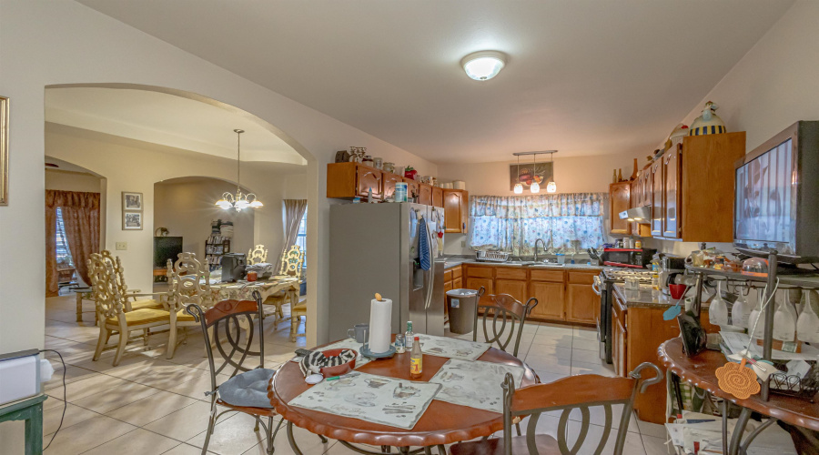 1527 Wilfrano Dr, LAREDO, Texas 78046, 4 Bedrooms Bedrooms, 7 Rooms Rooms,2 BathroomsBathrooms,Residential,For Sale,1527 Wilfrano Dr,20254975