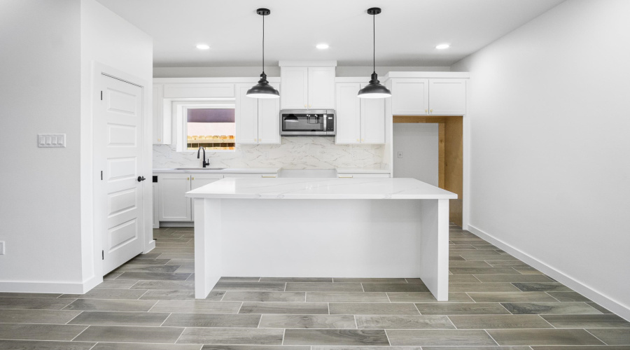 3905 Yoyis St., Laredo, Texas 78046, 4 Bedrooms Bedrooms, 6 Rooms Rooms,2 BathroomsBathrooms,Residential,For Sale,3905 Yoyis St.,20254976