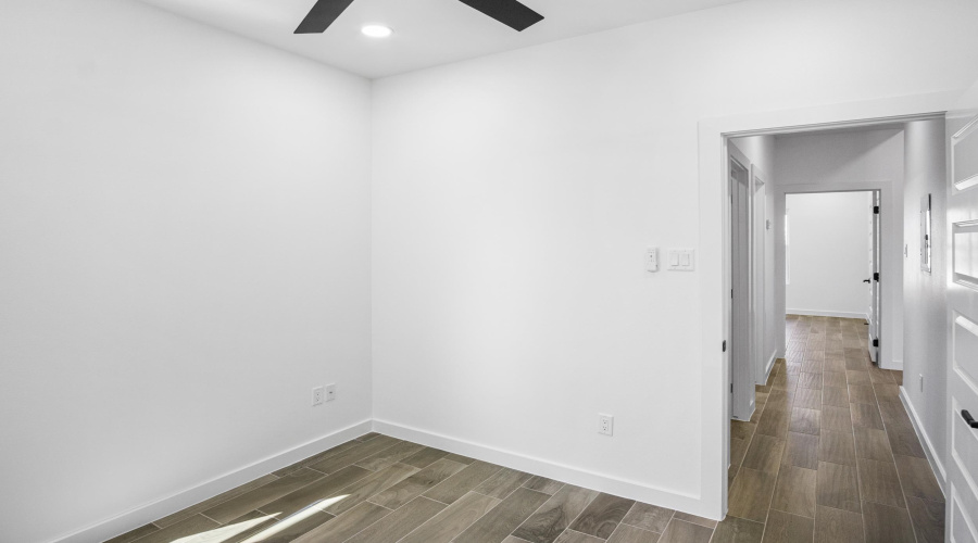 3905 Yoyis St., Laredo, Texas 78046, 4 Bedrooms Bedrooms, 6 Rooms Rooms,2 BathroomsBathrooms,Residential,For Sale,3905 Yoyis St.,20254976