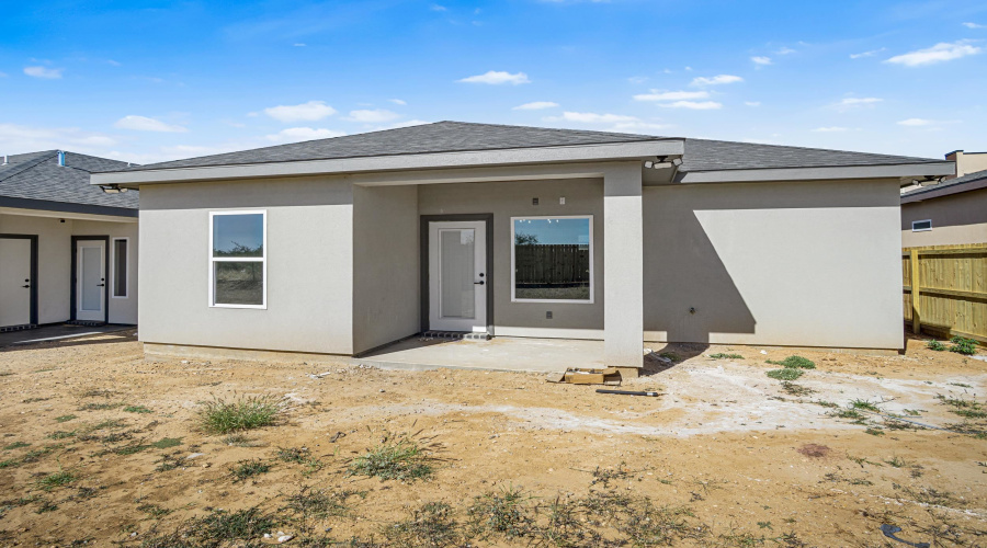 3905 Yoyis St., Laredo, Texas 78046, 4 Bedrooms Bedrooms, 6 Rooms Rooms,2 BathroomsBathrooms,Residential,For Sale,3905 Yoyis St.,20254976