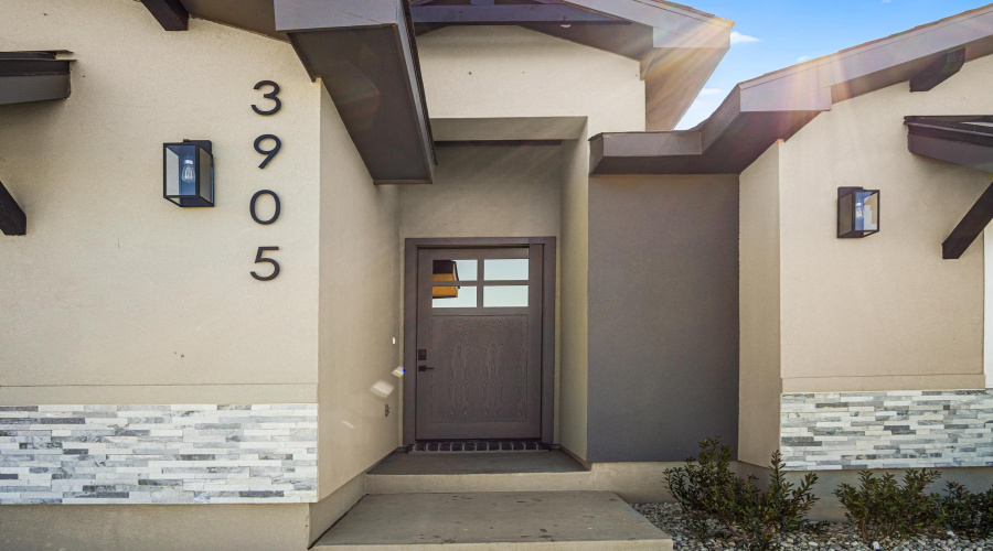 3905 Yoyis St., Laredo, Texas 78046, 4 Bedrooms Bedrooms, 6 Rooms Rooms,2 BathroomsBathrooms,Residential,For Sale,3905 Yoyis St.,20254976