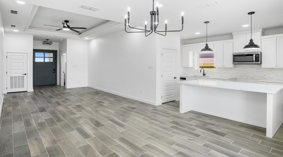 3905 Yoyis St., Laredo, Texas 78046, 4 Bedrooms Bedrooms, 6 Rooms Rooms,2 BathroomsBathrooms,Residential,For Sale,3905 Yoyis St.,20254976