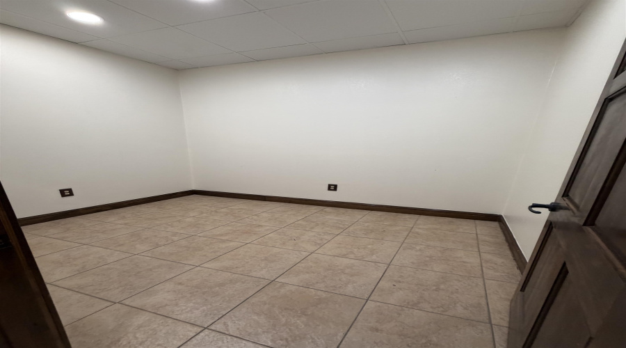 6262 McPherson Rd, Laredo, Texas 78045, 1 Room Rooms,1 BathroomBathrooms,Commercial retail/office,For Rent,6262 McPherson Rd,20254972