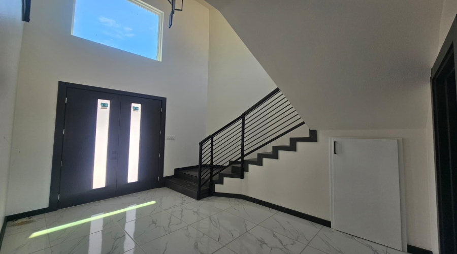 512 Concepcion, Laredo, Texas 78045-8029, 3 Bedrooms Bedrooms, 6 Rooms Rooms,2 BathroomsBathrooms,Residential,For Sale,512 Concepcion,20254980