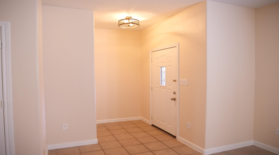 2445 Monarch Dr, Laredo, Texas 78045-6428, 4 Bedrooms Bedrooms, 7 Rooms Rooms,2 BathroomsBathrooms,Residential,For Rent,2445 Monarch Dr,20254988