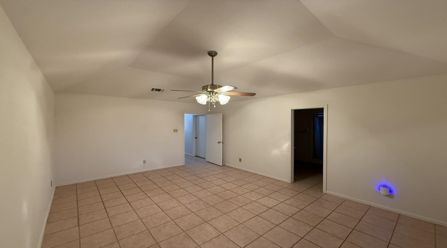 8605 Emily Ave, Laredo, Texas 78045, 3 Bedrooms Bedrooms, 5 Rooms Rooms,2 BathroomsBathrooms,Residential,For Sale,8605 Emily Ave,20254989