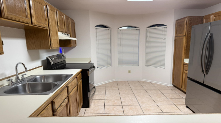 8605 Emily Ave, Laredo, Texas 78045, 3 Bedrooms Bedrooms, 5 Rooms Rooms,2 BathroomsBathrooms,Residential,For Sale,8605 Emily Ave,20254989