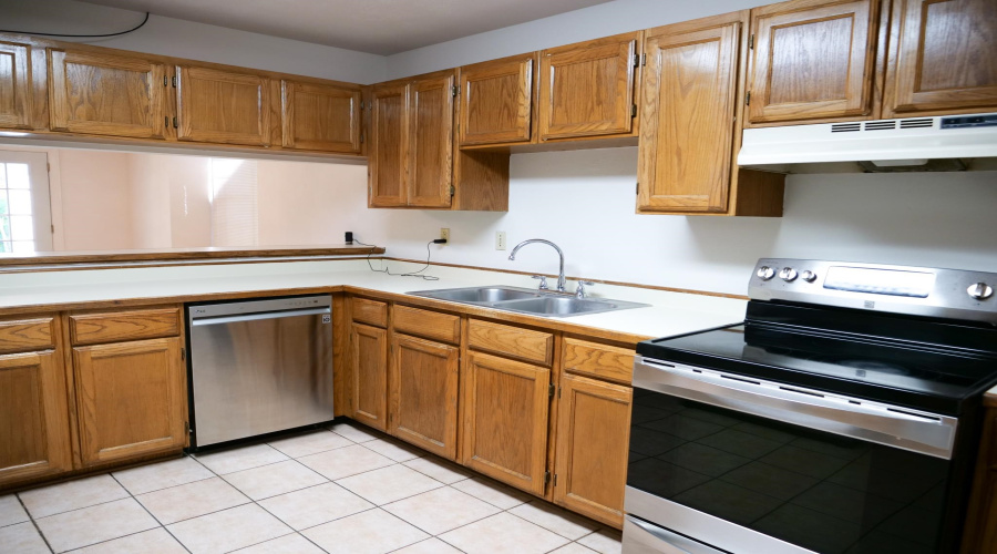 8605 Emily Ave, Laredo, Texas 78045, 3 Bedrooms Bedrooms, 5 Rooms Rooms,2 BathroomsBathrooms,Residential,For Sale,8605 Emily Ave,20254989