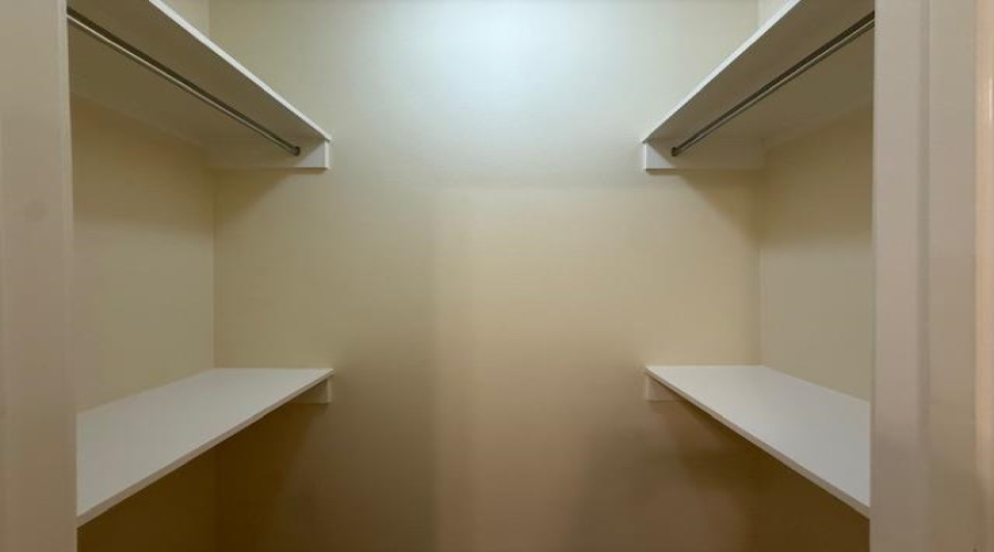 5703 Moses Lp., Laredo, Texas 78046, 3 Bedrooms Bedrooms, 5 Rooms Rooms,2 BathroomsBathrooms,Residential,For Rent,5703 Moses Lp.,20254991