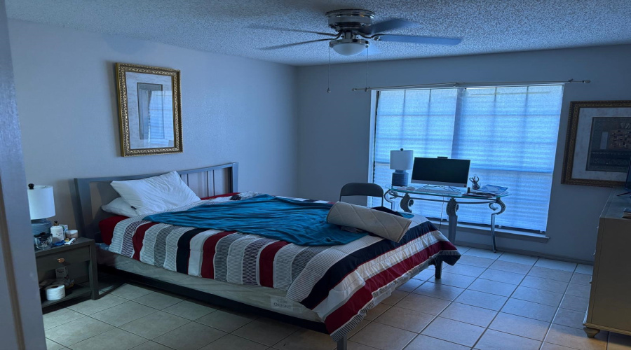 505 Sunridge Lp, LAREDO, Texas 78041, 2 Bedrooms Bedrooms, 6 Rooms Rooms,2 BathroomsBathrooms,Residential,For Sale,505 Sunridge Lp,20254992