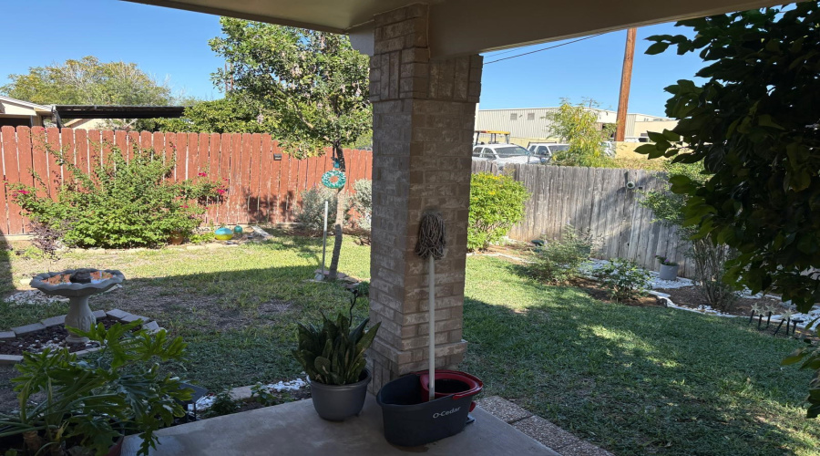 505 Sunridge Lp, LAREDO, Texas 78041, 2 Bedrooms Bedrooms, 6 Rooms Rooms,2 BathroomsBathrooms,Residential,For Sale,505 Sunridge Lp,20254992