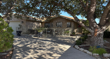 505 Sunridge Lp, LAREDO, Texas 78041, 2 Bedrooms Bedrooms, 6 Rooms Rooms,2 BathroomsBathrooms,Residential,For Sale,505 Sunridge Lp,20254992